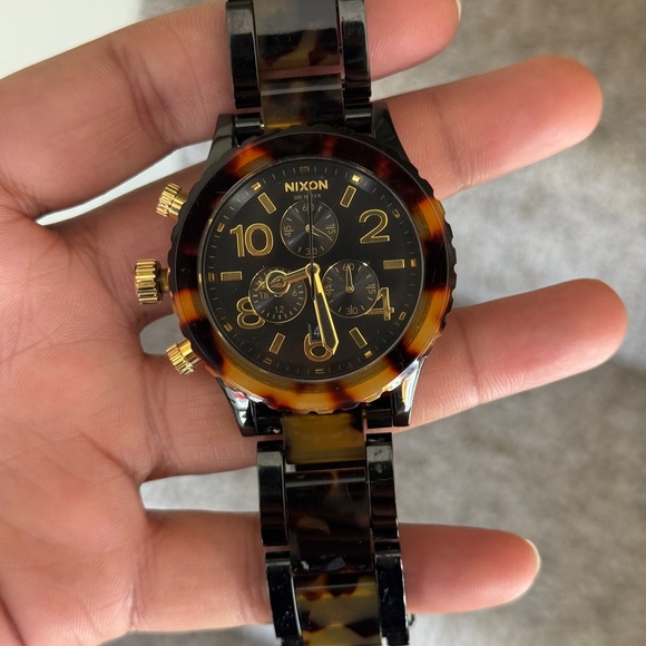 Nixon Tortoise and Gold Chronograph Watch 42-20 women’s watch main image 10